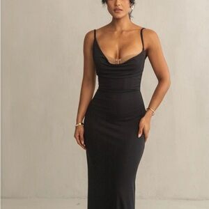 JLUXLABEL Sleek Black Maxi Dress